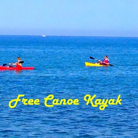 וילה Astrofegia Beachfront *