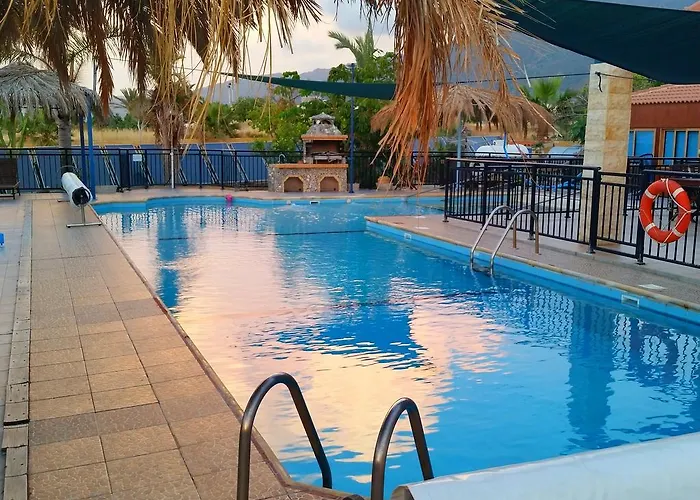 Astrofegia Beachfront Vila