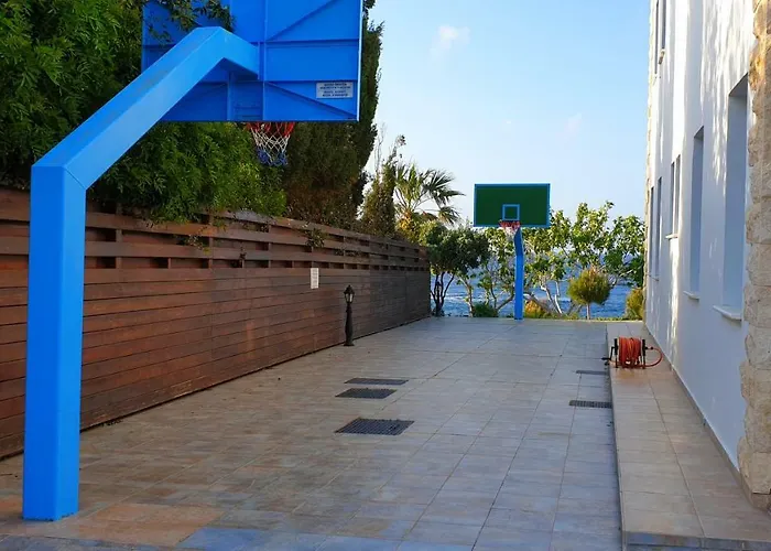 Astrofegia Beachfront * Pomos