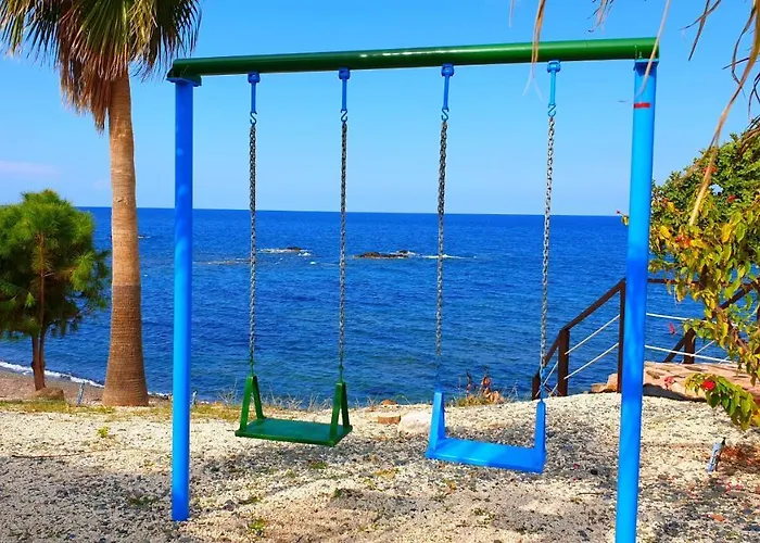 Astrofegia Beachfront *