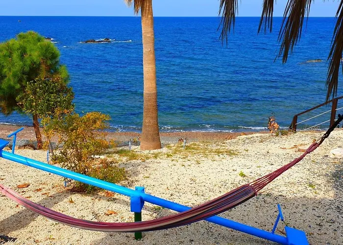 Astrofegia Beachfront Pomos